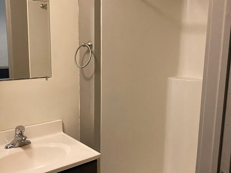 330 Mulberry St #1 — Photo 8