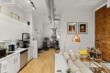 Rented by Sotheby's International Realty