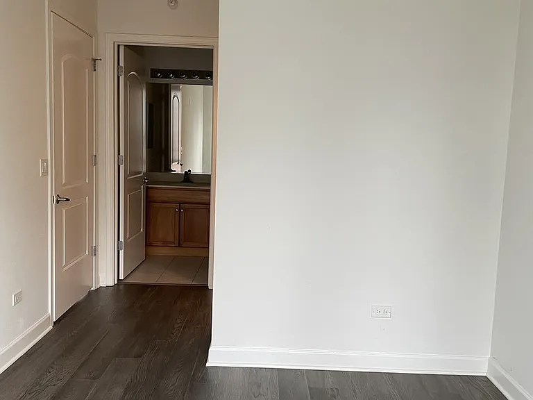 450 E Waterside Dr #411 — Photo 11