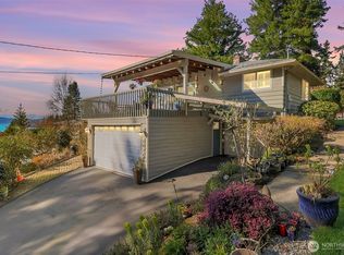 2424 SW 152nd St, Burien, WA 98166