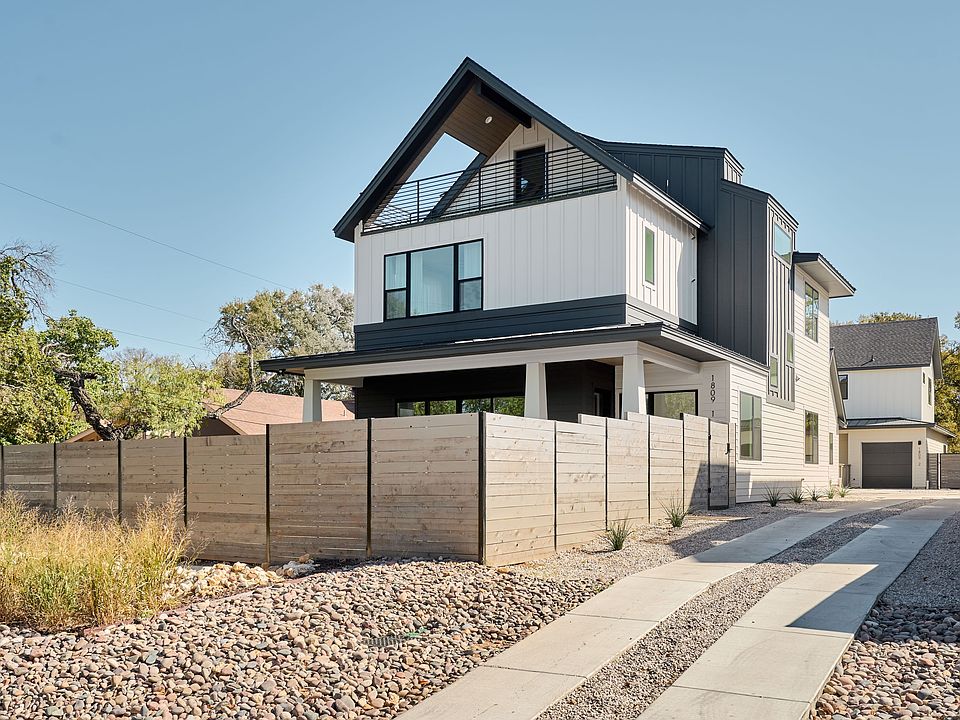 1st image of 1809 Parker Ln #1
