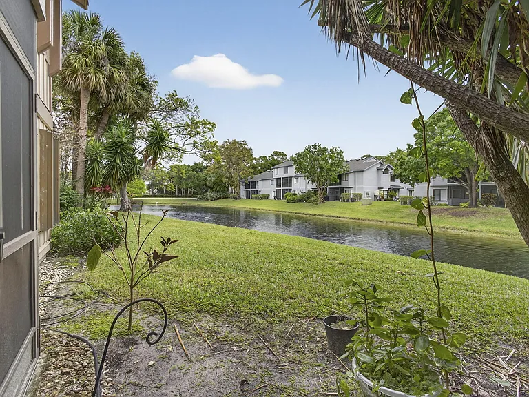 500 Crosswinds Dr #C1 — Photo 23