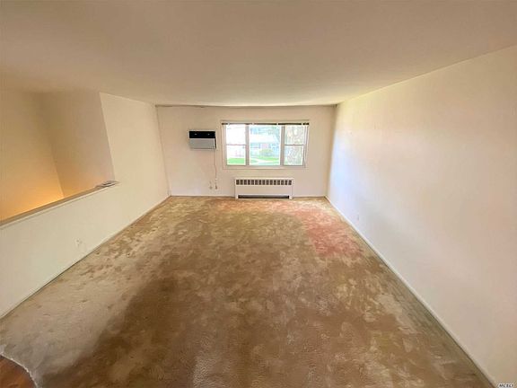 2nd image of 15-22 212th St #220