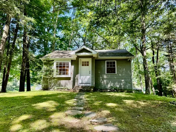 76 W Redding Rd, Danbury, CT 06810