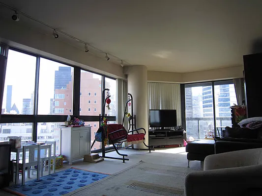 Rented by Owner | media 3
