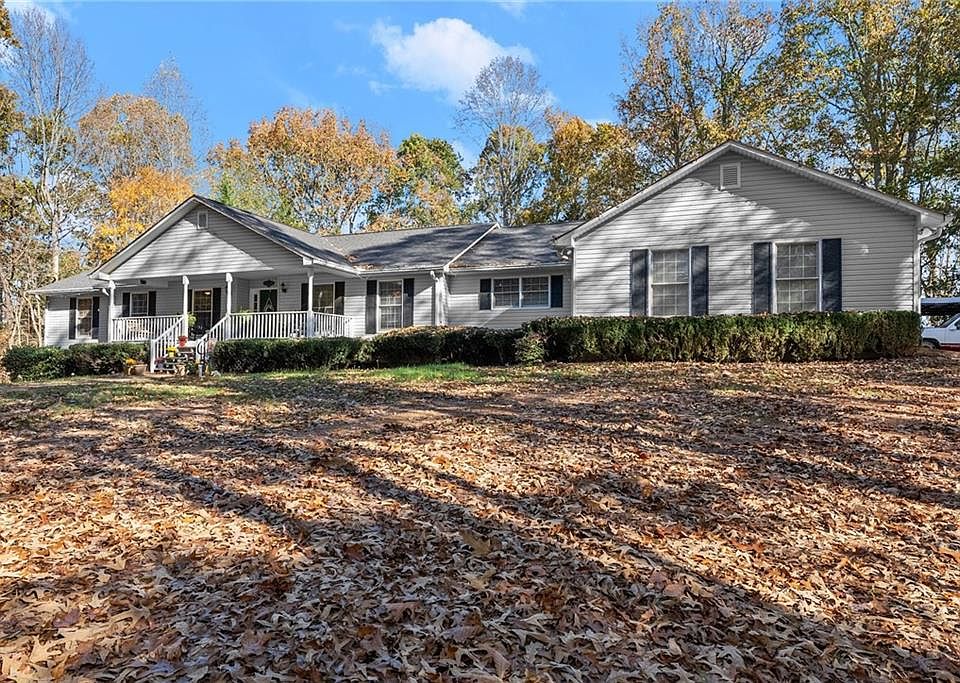 1st image of 305 Mountain Brook Rd