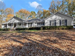 305 Mountain Brook Rd, Dawsonville, GA 30534