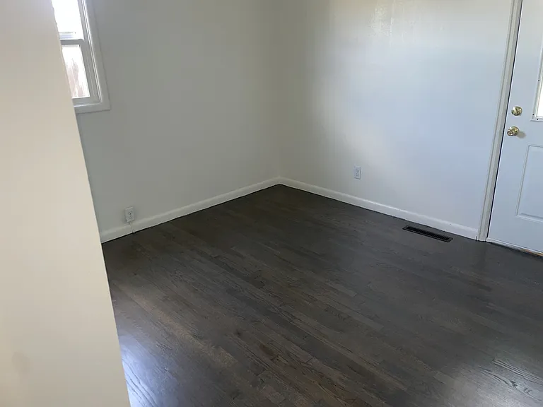 2590 Forsythia St — Photo 5
