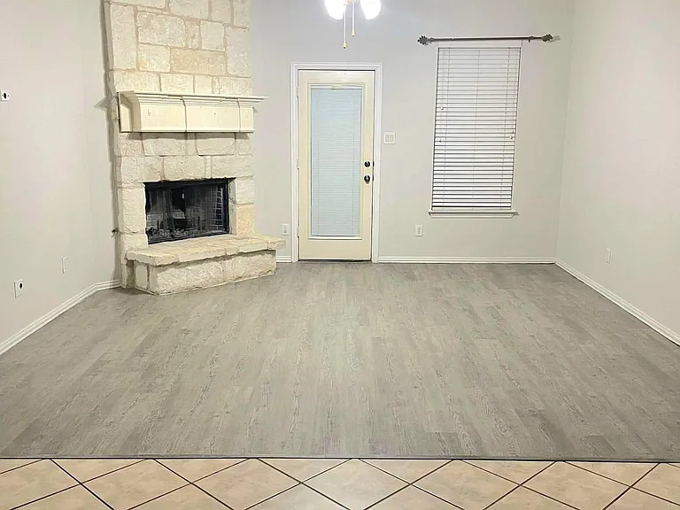 1521 Stanford Dr — Photo 6