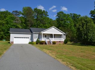 2474 Oak Valley Ln, Maiden, NC 28650