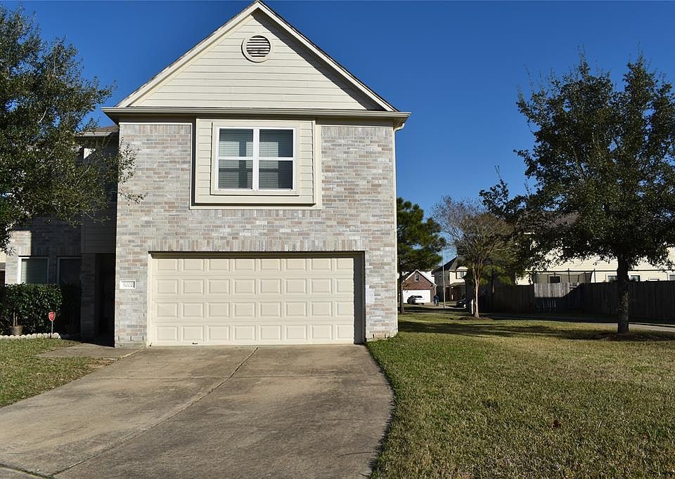 1st image of 5002 Hickory Burl Ct