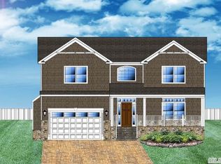 515 Hughes St, Bellmore, NY
