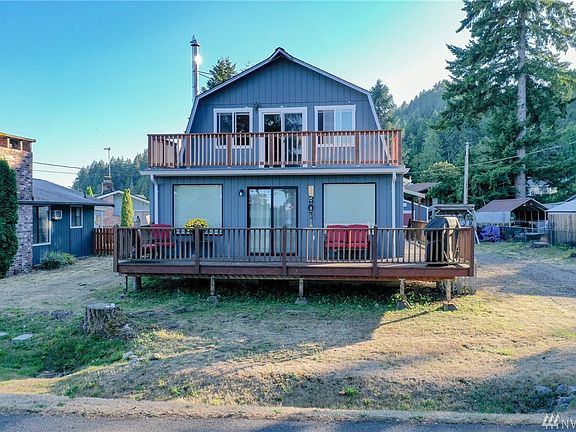 4th image of 301 N Ayock Beach Dr