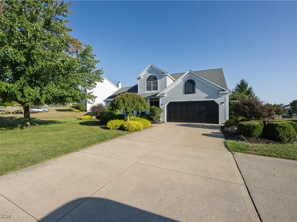 878 Longbrook Dr, Wadsworth, OH 44281