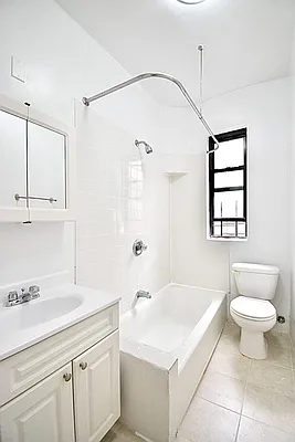 Rented by Skyward | media 31