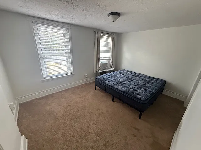 530 W Elm St — Photo 11