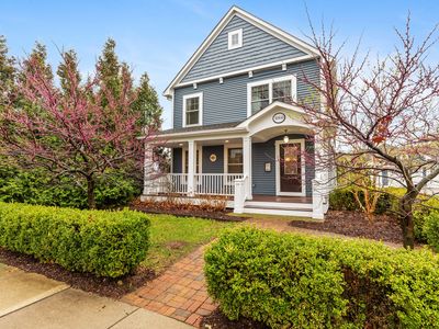1060 Humphrey Ave, Birmingham, MI, 48009