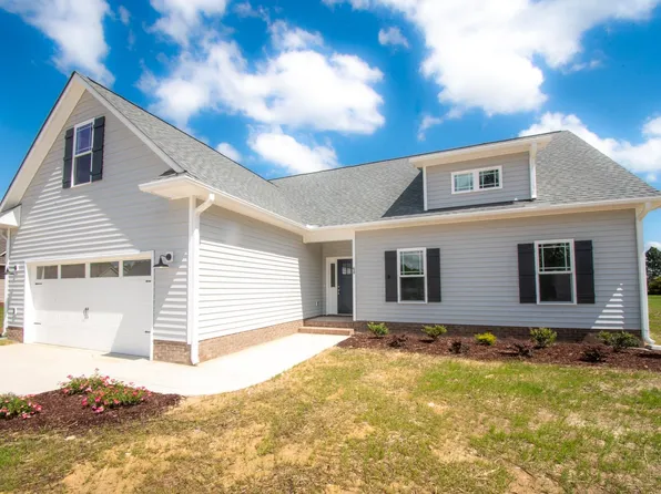 68 Ramble Falls Ln, Erwin, NC 28339