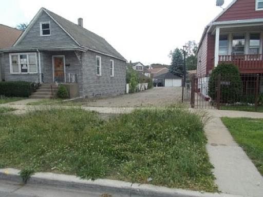 2nd image of 8358 S Baltimore Ave