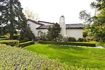:: 531 Ravenscourt Rd.