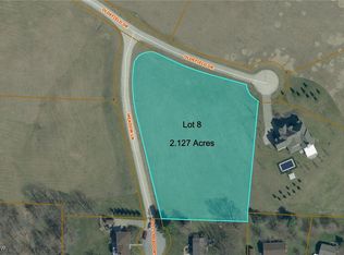 Oldefield Dr, Saint Clairsville, OH 43950