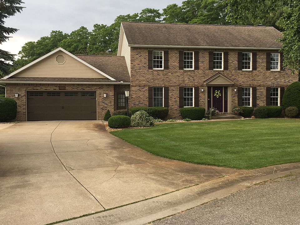 1st image of 22986 Basswood Ct