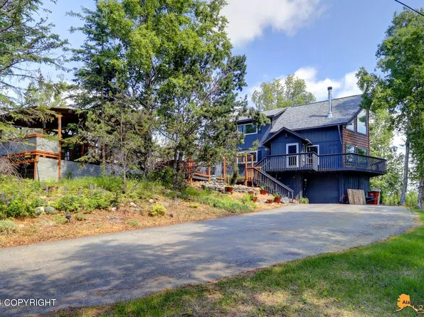 1825 E Pintail Dr, Wasilla, AK 99654