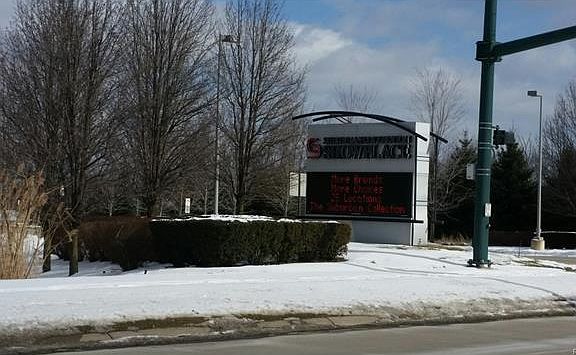 2nd image of 46045 Grand River Ave