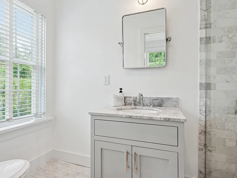11 Sawasett Ave — Photo 16
