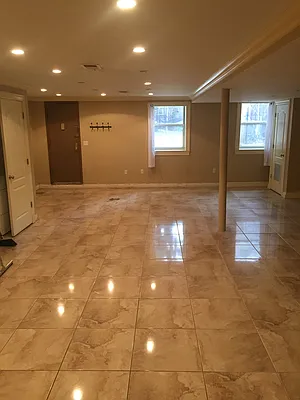 Rented by Bezell Group | media 33