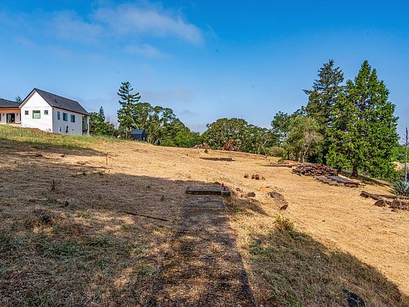 2nd image of 4187 Bayberry Drive