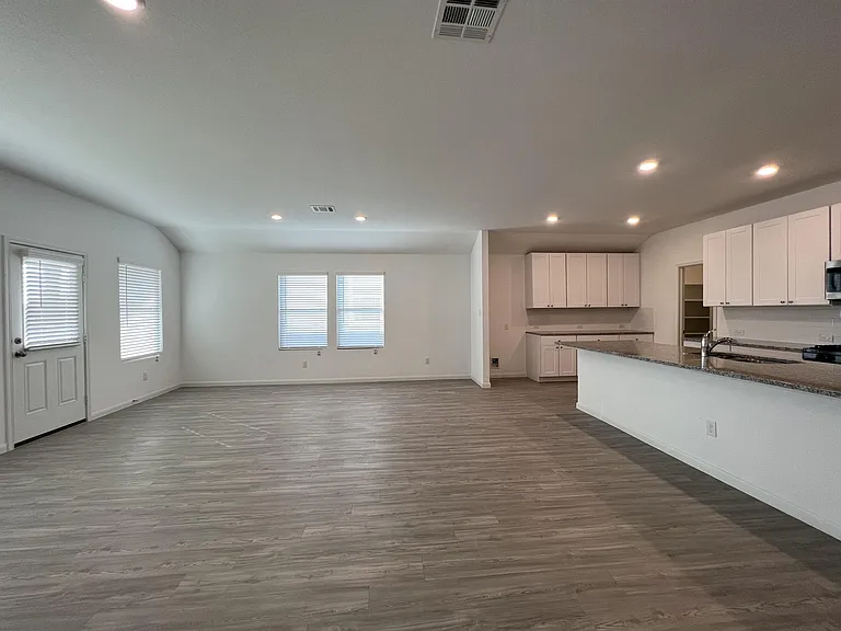 7010 Pail Pl — Photo 24
