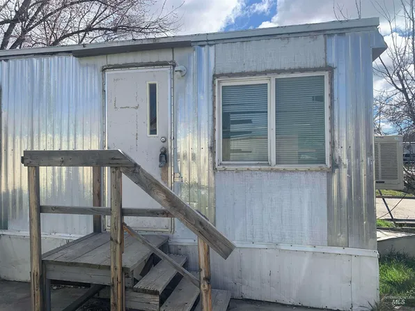 408 E 51st St Trailer 10, Garden City, ID 83714