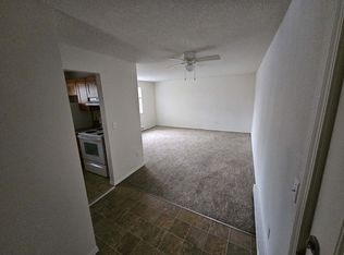 8231 NE Broadway St #2, Portland, OR 97220