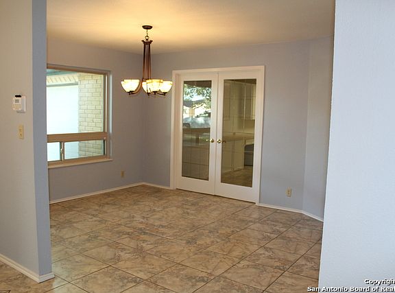5th image of 5713 Fairways Dr