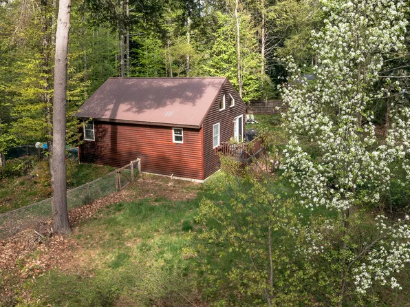 183 Pine Point Road, Oxford, ME 04270