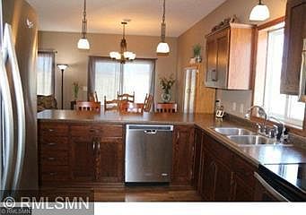 3rd image of 176 Cheval Dr