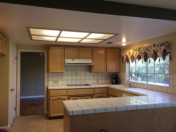 4th image of 2217 Broadstone Dr