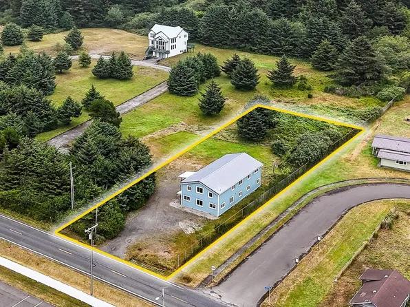 42 N First Street, Pacific Beach, WA 98571