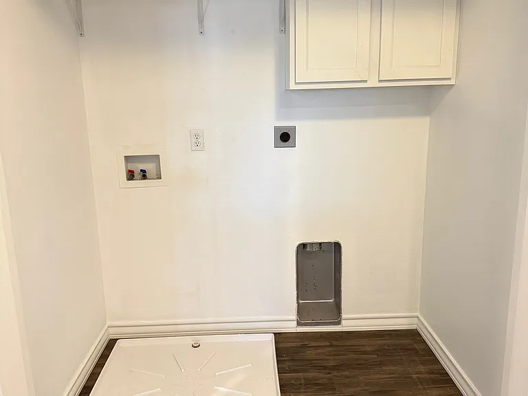 517 FM 473 — Photo 14
