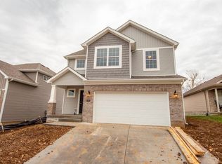 249 Black Water Ln, Lexington, KY 40511