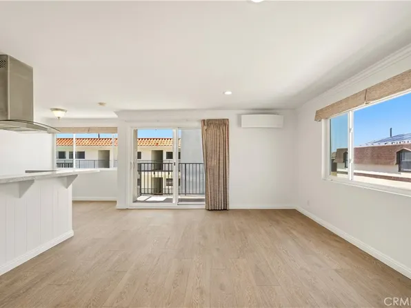 1720 Ardmore Ave APT 221, Hermosa Beach, CA 90254