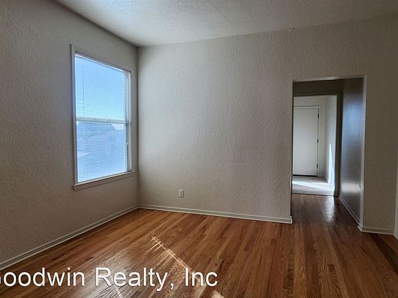 5th image of 1329 46th Ave #1329