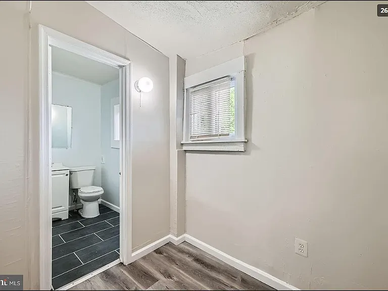 118 N Hilton St — Photo 20