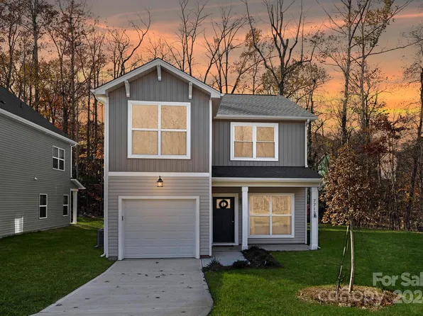 7713 Rockland Dr, Charlotte, NC 28213