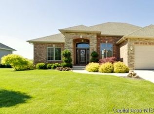 4408 Lynhurst Rd, Springfield, IL 62711