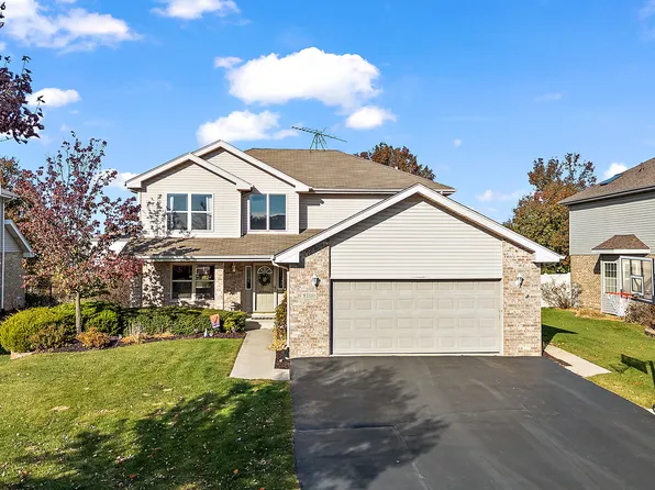 8100 W Rosebury Dr, Frankfort, IL 60423