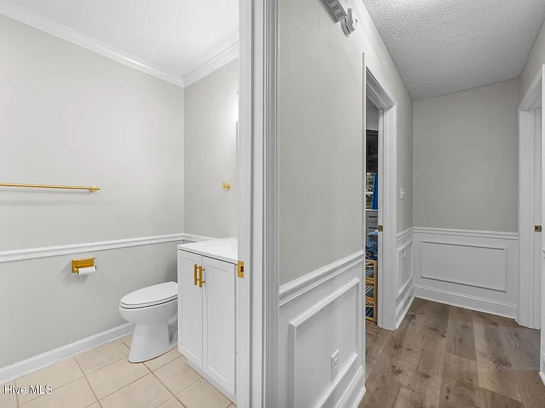429 Crows Nest Ln — Photo 17