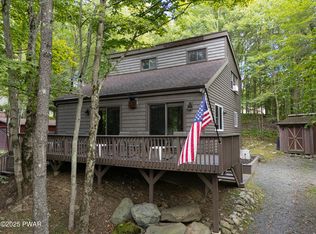 16 N Gate Ct S, Lake Ariel, PA 18436