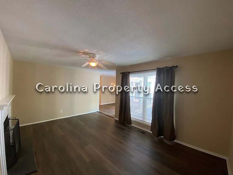 102 Polks Pl — Photo 14